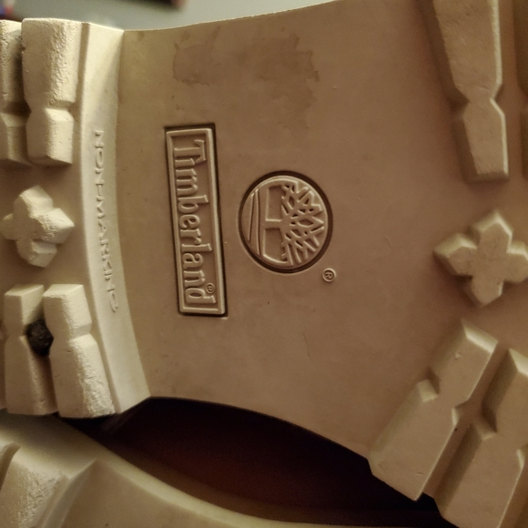 Boys timberlands size 7 - Picture 4 of 6